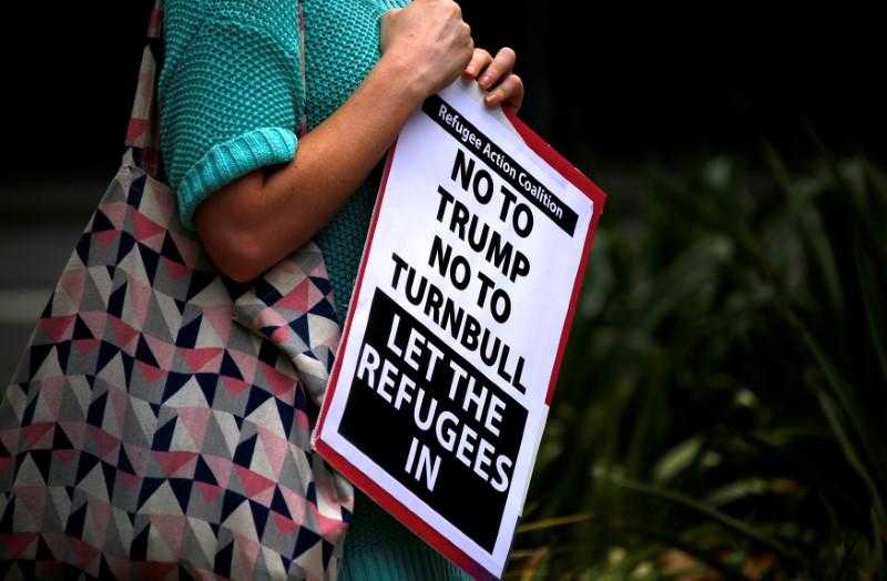 Australia-u.s. Refugee Swap Again In Doubt As Officials Exit Nauru
